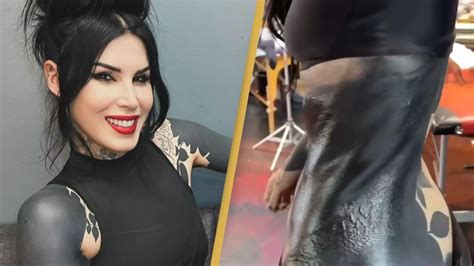 Kat Von D speaks out about her decision to blackout tattoos after ...